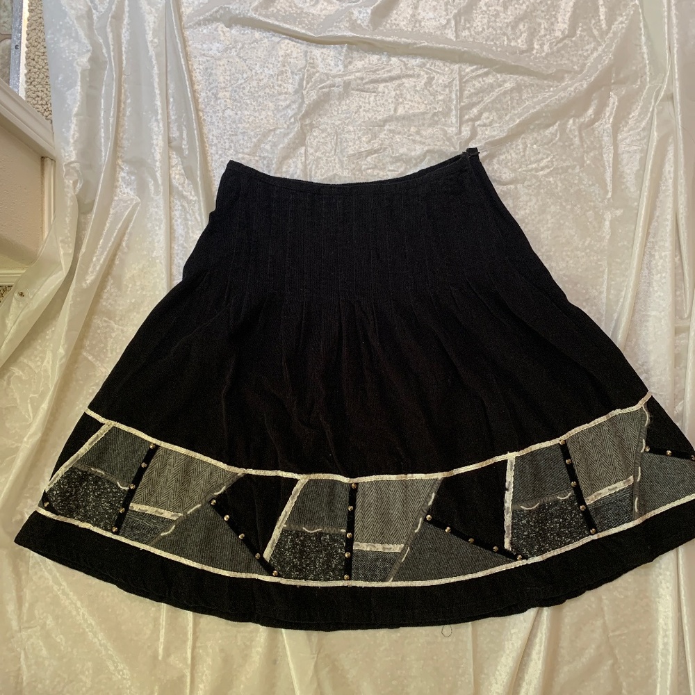 Mix Nouveau Corduroy Decorative Trim Short Skirt M